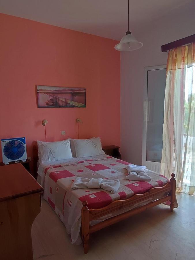 Eftichia Apartment Roda  Exterior photo