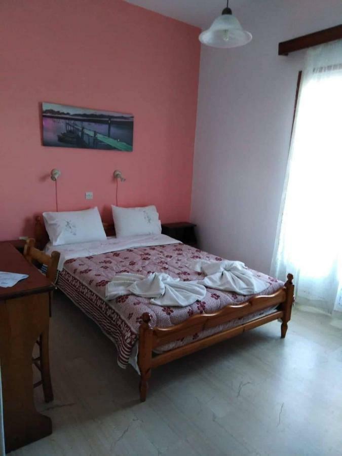 Eftichia Apartment Roda  Exterior photo